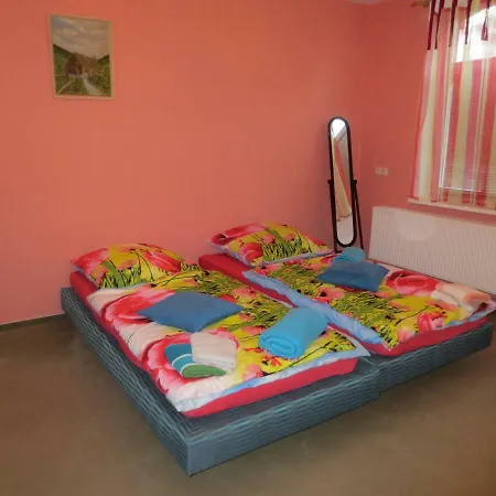 Guest house Zimmervermietung Zum *