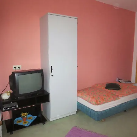 Zimmervermietung Zum 3* Wolteritz